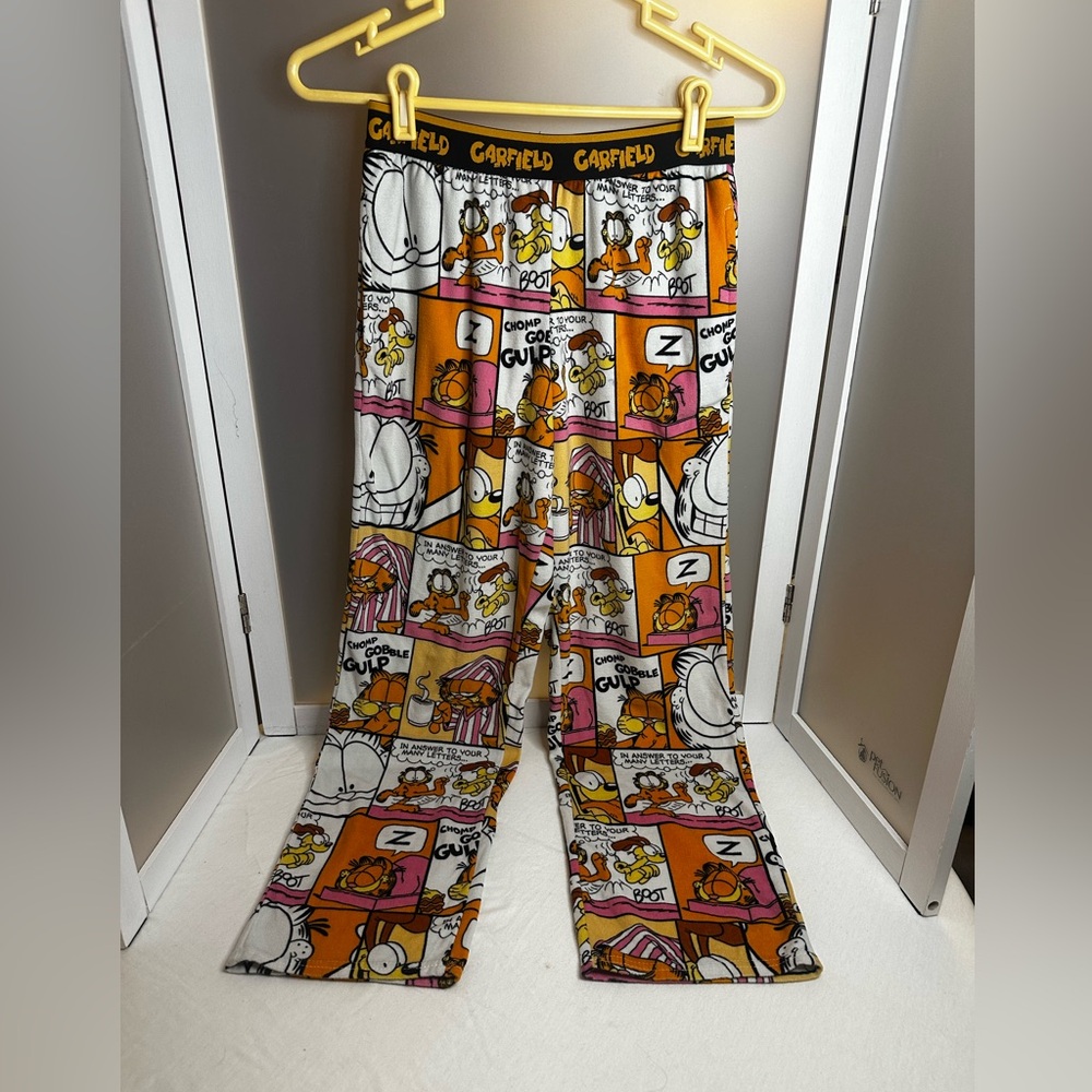Garfield Pajama Pants Women's Small/Medium Velour Sleep Pants, comic book